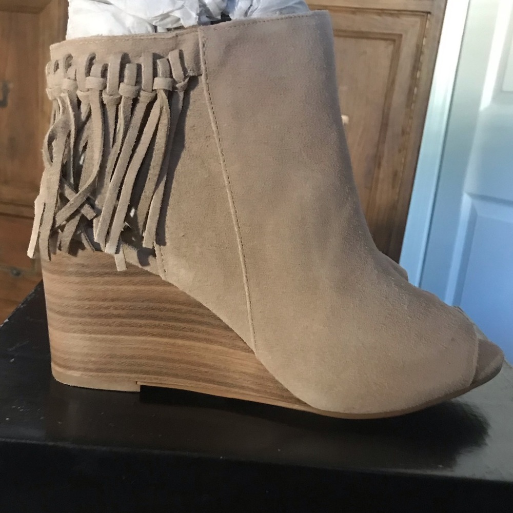 🚫SOLD🚫 NEVER WORN Torrid Suede Leather booties